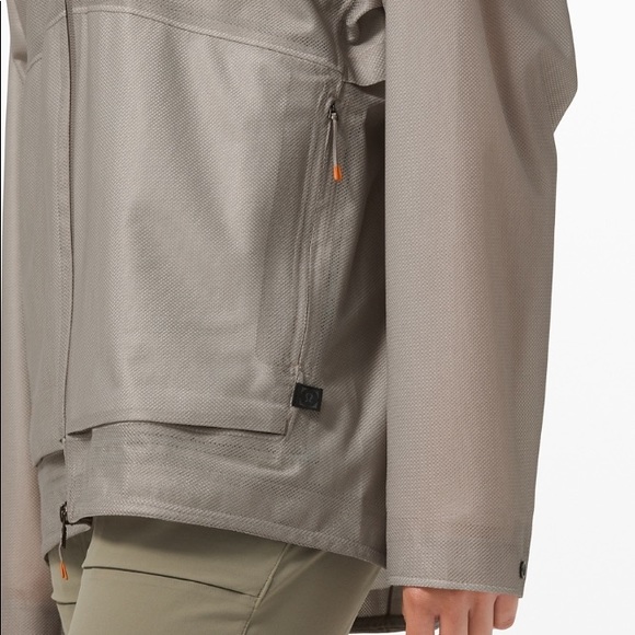 Lululemon Saura Jacket *lab - iron grey - Picture 4 of 10
